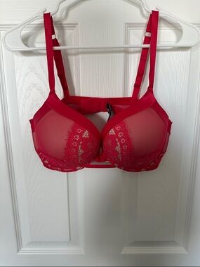 Victoria’s Secret Bombshell 38C Bra